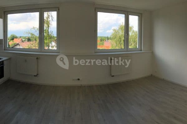 Prenájom bytu 1-izbový 31 m², Rohožnická, Hlavní město Praha