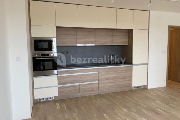 Prenájom bytu 2-izbový 62 m², Kytínská, Praha 15 Prenájom bytu 2-izbový 62 m², Kytínská, Praha 15