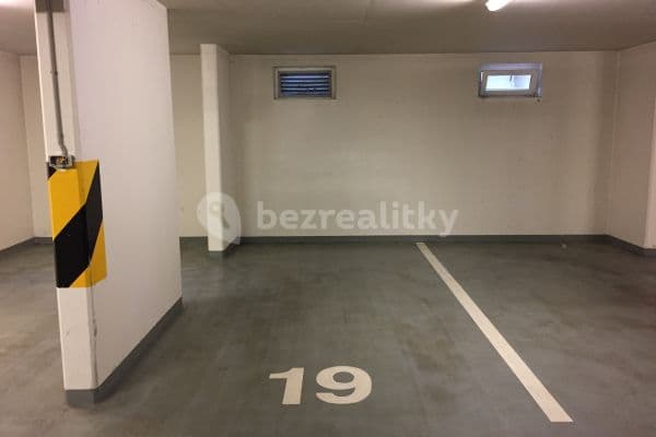 Prenájom garáže 20 m², Na Palouku, Praha Prenájom garáže 20 m², Na Palouku, Praha