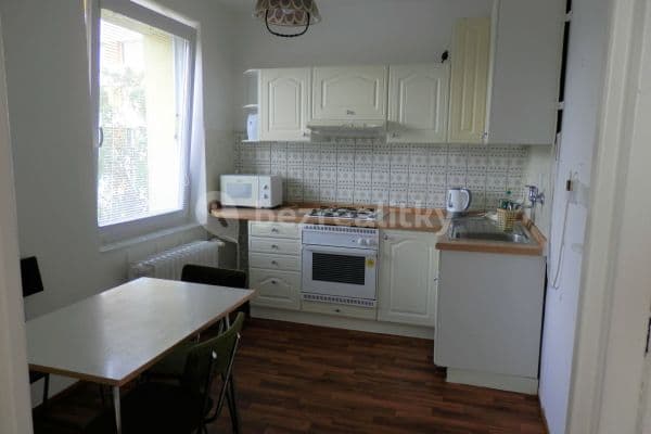 Prenájom bytu 3-izbový 68 m², Kovařovicova, Hlavní město Praha Prenájom bytu 3-izbový 68 m², Kovařovicova, Hlavní město Praha