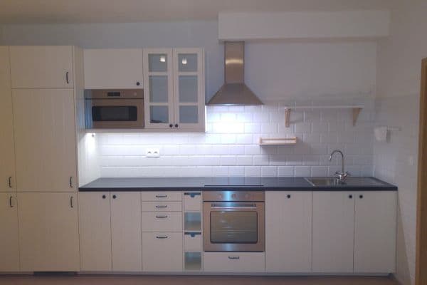 Prenájom bytu 2-izbový 48 m², Ječná, Hostivice Prenájom bytu 2-izbový 48 m², Ječná, Hostivice