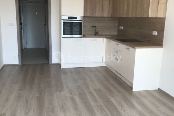 Prenájom bytu 1-izbový 30 m², Petrohradská, Hlavní město Praha Prenájom bytu 1-izbový 30 m², Petrohradská, Hlavní město Praha