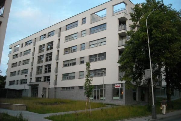 Prenájom bytu 1-izbový 40 m², Březnická, Zlín, Zlínský kraj Prenájom bytu 1-izbový 40 m², Březnická, Zlín, Zlínský kraj