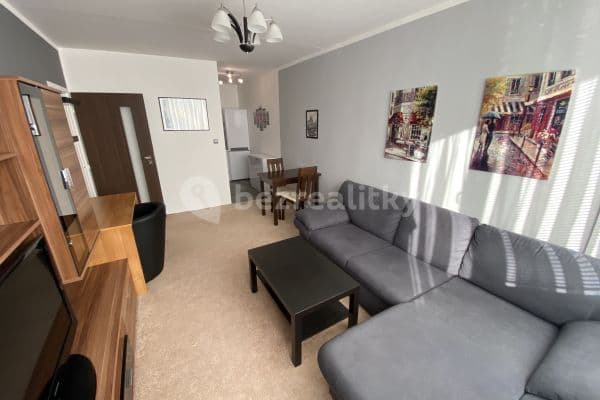 Prenájom bytu 2-izbový 44 m², Klapálkova, Praha Prenájom bytu 2-izbový 44 m², Klapálkova, Praha