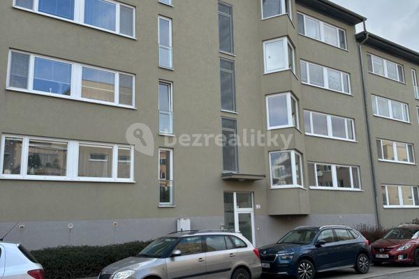 Prenájom bytu 1-izbový 40 m², Kamechy, Brno-Bystrc
