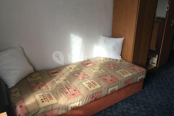 Prenájom bytu Garsoniéra 20 m², Buštěhradská, Praha Prenájom bytu Garsoniéra 20 m², Buštěhradská, Praha