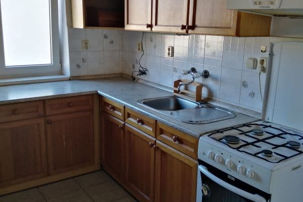 Prenájom bytu 2-izbový 53 m², Husova tř., České Budějovice Prenájom bytu 2-izbový 53 m², Husova tř., České Budějovice