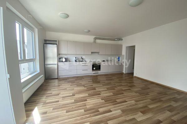 Prenájom bytu 3-izbový 76 m², Saarinenova, Praha, Praha