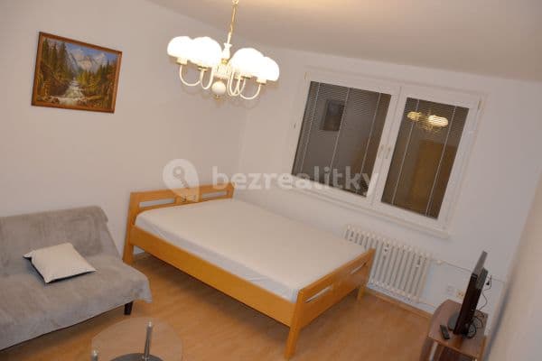 Prenájom bytu 1-izbový 3.534 m², Kpt. Jána Rašu, Bratislava