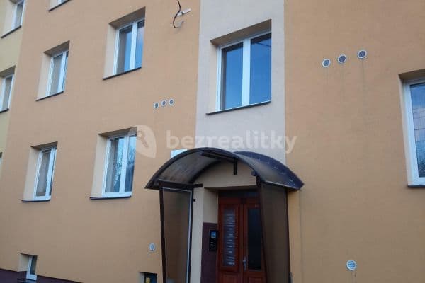 Prenájom bytu 2-izbový 65 m², Bezručova, Bílovec Prenájom bytu 2-izbový 65 m², Bezručova, Bílovec