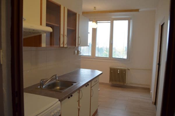 Prenájom bytu 2-izbový 64 m², Lábkova, Plzeň Prenájom bytu 2-izbový 64 m², Lábkova, Plzeň
