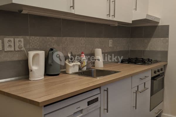 Prenájom bytu 2-izbový 56 m², Plaňanská, Praha Prenájom bytu 2-izbový 56 m², Plaňanská, Praha