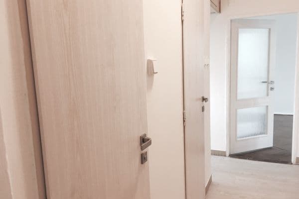 Prenájom bytu 2-izbový 52 m², Blanická, Olomouc Prenájom bytu 2-izbový 52 m², Blanická, Olomouc