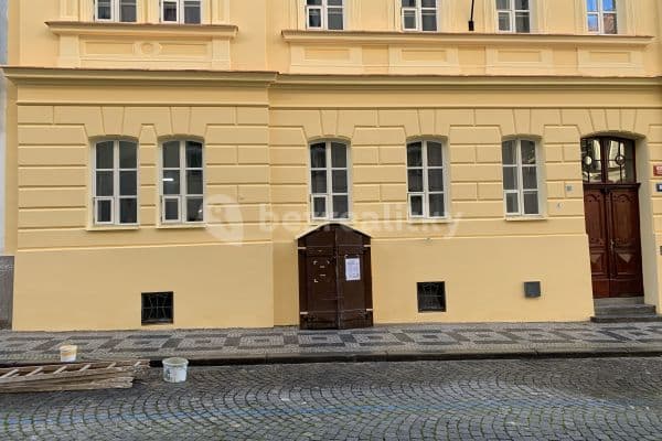 Prenájom nebytového priestoru 85 m², Štítného, Praha Prenájom nebytového priestoru 85 m², Štítného, Praha