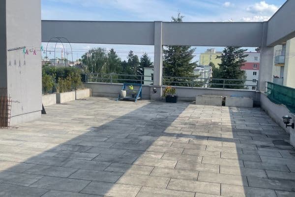 Prenájom bytu 2-izbový 56 m², Frýdecká, Letňany Prenájom bytu 2-izbový 56 m², Frýdecká, Letňany