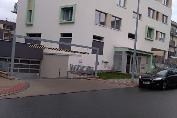 Prenájom garáže 13 m², Olgy Havlové, Praha Prenájom garáže 13 m², Olgy Havlové, Praha