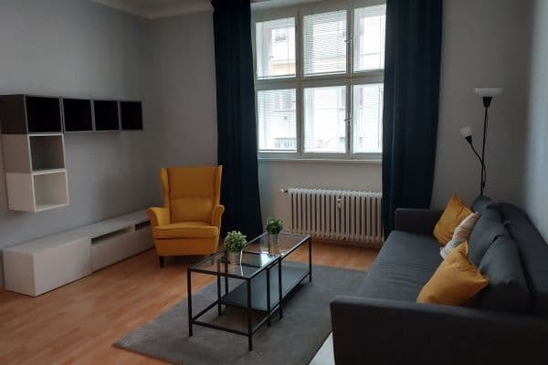 Prenájom bytu 2-izbový 51 m², Krásova, Praha Prenájom bytu 2-izbový 51 m², Krásova, Praha