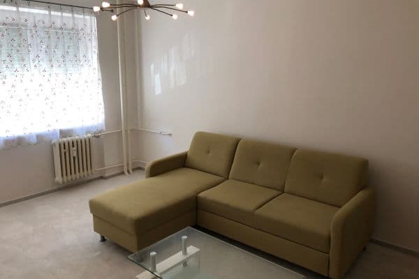 Prenájom bytu 2-izbový 52 m², Sokolovská, Prague Prenájom bytu 2-izbový 52 m², Sokolovská, Prague