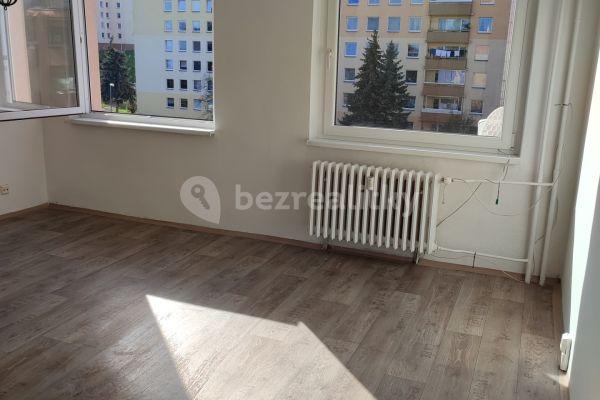 Prenájom bytu 1-izbový 31 m², Krušnohorská, Teplice