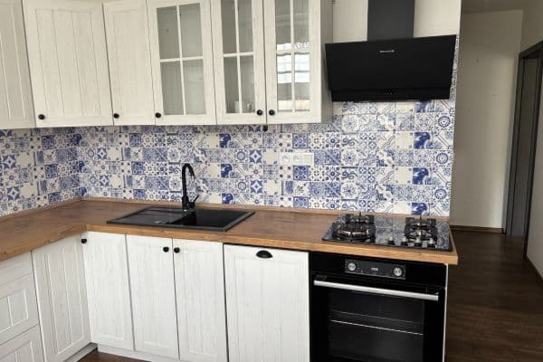 Prenájom bytu 2-izbový 60 m², Spartakiádní, Sokolov Prenájom bytu 2-izbový 60 m², Spartakiádní, Sokolov