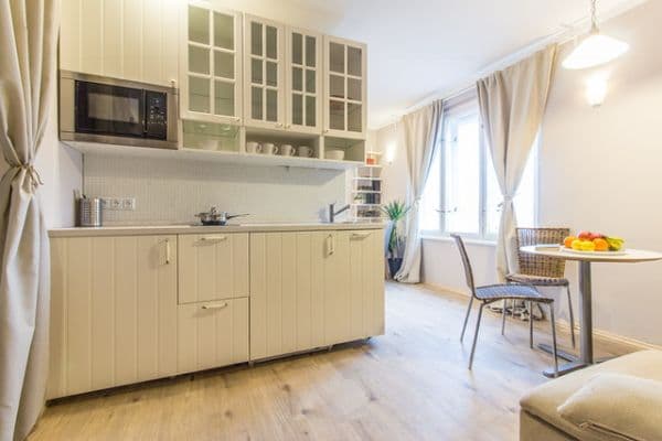 Prenájom bytu 1-izbový 25 m², Plynární, Praha Prenájom bytu 1-izbový 25 m², Plynární, Praha