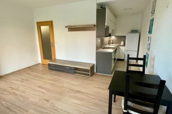 Prenájom bytu 2-izbový 53 m², Brno Prenájom bytu 2-izbový 53 m², Brno