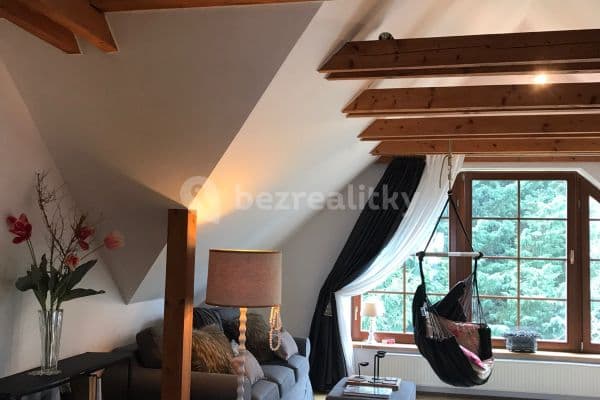 Prenájom bytu 2-izbový 62 m², V Předním Veleslavíně, Praha Prenájom bytu 2-izbový 62 m², V Předním Veleslavíně, Praha
