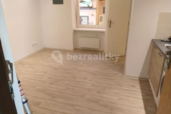 Prenájom bytu Garsoniéra 22 m², Lublaňská, Praha Prenájom bytu Garsoniéra 22 m², Lublaňská, Praha