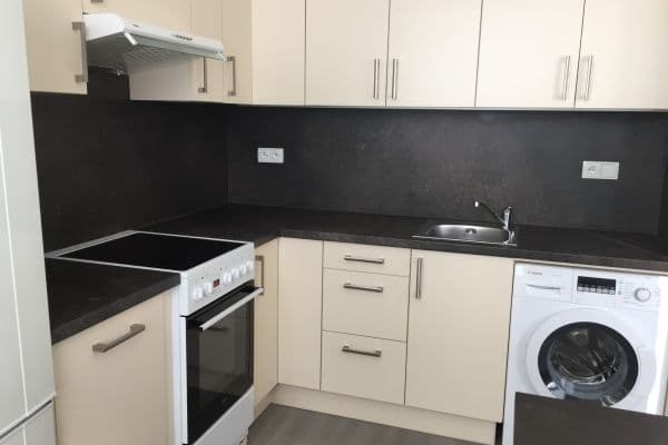 Prenájom bytu 1-izbový 35 m², Na Honech I, Zlín, Zlínský kraj Prenájom bytu 1-izbový 35 m², Na Honech I, Zlín, Zlínský kraj