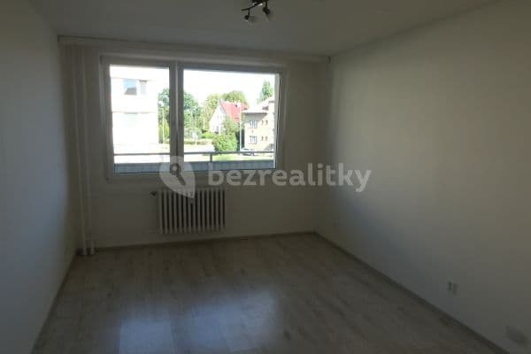 Prenájom bytu 2-izbový 49 m², Benešovská, Kladno Prenájom bytu 2-izbový 49 m², Benešovská, Kladno