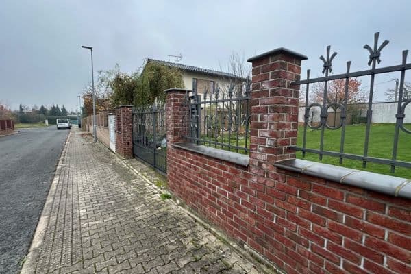 Predaj pozemku 853 m², Jiřího Koláře, Kladno Predaj pozemku 853 m², Jiřího Koláře, Kladno