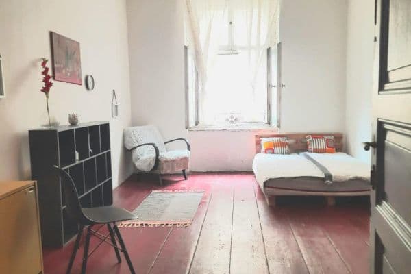 Prenájom bytu 3-izbový 92 m², Krásova, Praha Prenájom bytu 3-izbový 92 m², Krásova, Praha