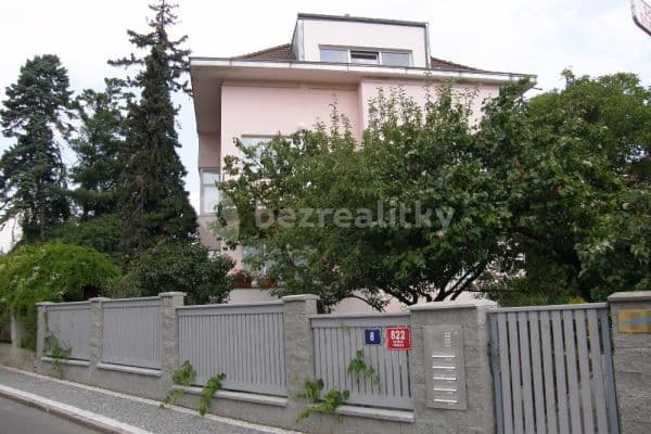 Prenájom bytu 1-izbový 30 m², Praha Prenájom bytu 1-izbový 30 m², Praha