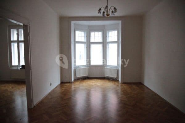 Prenájom bytu 3-izbový 118 m², Praha