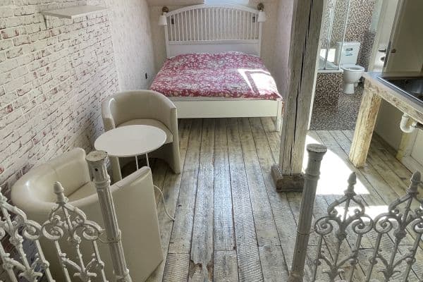 Prenájom bytu 1-izbový 30 m², Lublaňská, Praha Prenájom bytu 1-izbový 30 m², Lublaňská, Praha