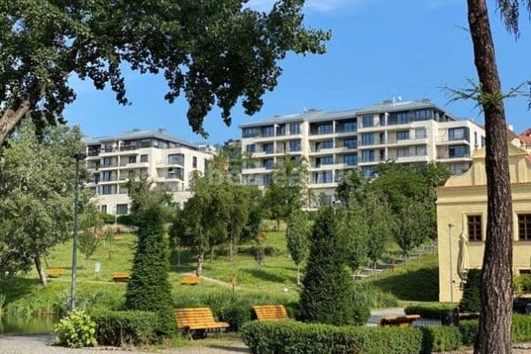 Prenájom bytu 3-izbový 77 m², Na Petynce, Praha Prenájom bytu 3-izbový 77 m², Na Petynce, Praha