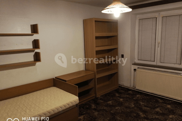 Prenájom bytu 2-izbový 78 m², Prlovská, Zlín, Zlínský kraj