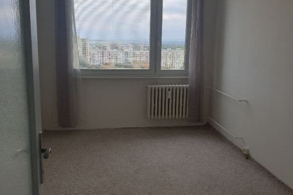 Prenájom bytu 2-izbový 46 m², Ke Kateřinkám, Praha Prenájom bytu 2-izbový 46 m², Ke Kateřinkám, Praha