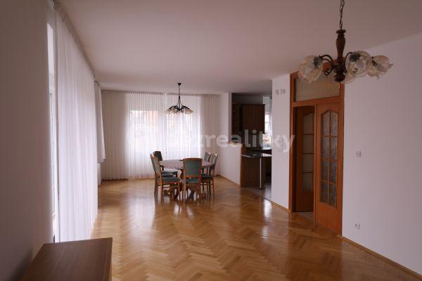Prenájom bytu 4-izbový 125 m², V Jezerách, Praha