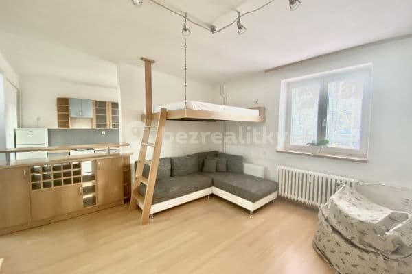 Prenájom bytu 1-izbový 40 m², Havlíčkovo náměstí, Ostrava, Moravskoslezský kraj