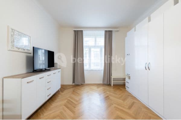 Prenájom bytu 1-izbový 27 m², Slavíkova, Praha Prenájom bytu 1-izbový 27 m², Slavíkova, Praha