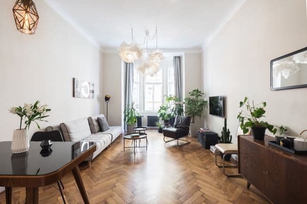 Prenájom bytu 2-izbový 62 m², Bořivojova, Praha, Praha Prenájom bytu 2-izbový 62 m², Bořivojova, Praha, Praha