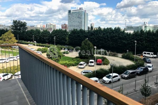 Prenájom bytu 3-izbový 83 m², Jarabinková, Bratislava Prenájom bytu 3-izbový 83 m², Jarabinková, Bratislava