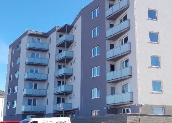 Prenájom bytu 2-izbový 52 m², Kloučkova, Rakovník Prenájom bytu 2-izbový 52 m², Kloučkova, Rakovník