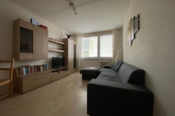Prenájom bytu 2-izbový 42 m², Vlastina, Praha Prenájom bytu 2-izbový 42 m², Vlastina, Praha