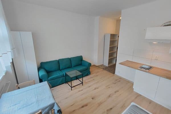 Prenájom bytu Garsoniéra 27 m², Valčíkova, Praha Prenájom bytu Garsoniéra 27 m², Valčíkova, Praha
