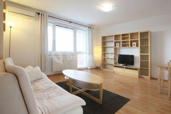 Prenájom bytu 1-izbový 51 m², Rusovská cesta, Bratislava