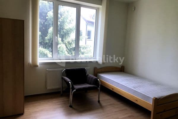 Prenájom bytu 1-izbový 20 m², U Křížku, Prenájom bytu 1-izbový 20 m², U Křížku,