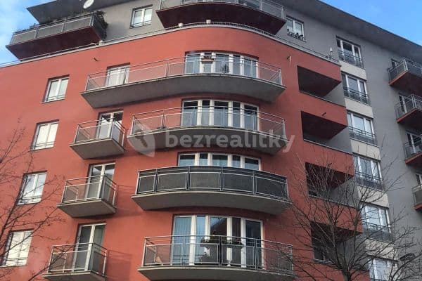 Prenájom bytu Garsoniéra 30 m², Kamelova, Praha Prenájom bytu Garsoniéra 30 m², Kamelova, Praha