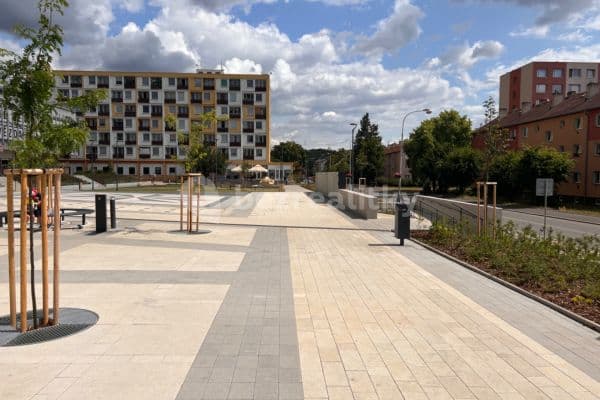 Prenájom bytu 1-izbový 35 m², Třída Míru, Beroun, Středočeský kraj Prenájom bytu 1-izbový 35 m², Třída Míru, Beroun, Středočeský kraj